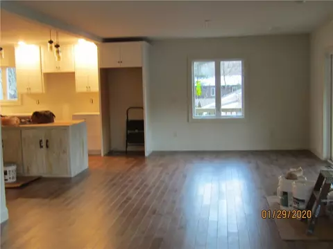 20 Pine Tree Rd, Coventry, RI 02816 photo 8