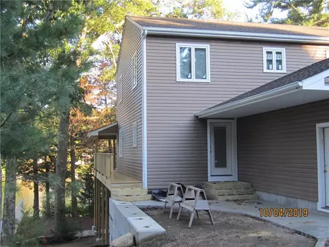 20 Pine Tree Rd, Coventry, RI 02816 photo 5