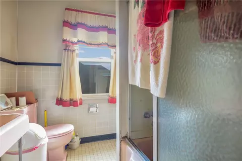 58 Summer St, Westerly, RI 02891 photo 6