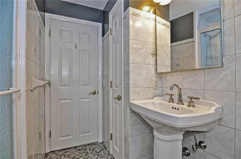 123 Custer St, Warwick, RI 02889 photo 13