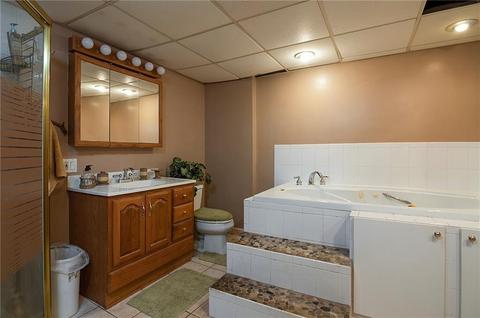 14 Hade Ct, Warwick, RI 02889 photo 12