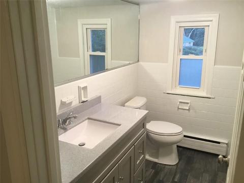 686 Commonwealth Ave, Warwick, RI 02886 photo 12