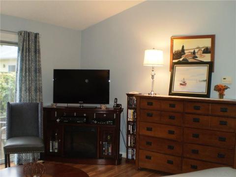 854 Halifax Dr, Warwick, RI 02886 photo 18