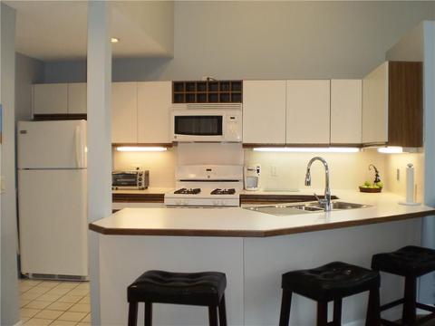 854 Halifax Dr, Warwick, RI 02886 photo 9