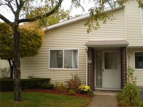854 Halifax Dr, Warwick, RI 02886 photo 1