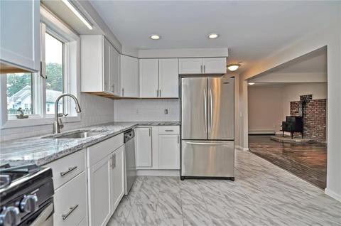 23 Delaware Ave, Warwick, RI 02888 photo 5