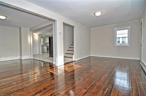 23 Delaware Ave, Warwick, RI 02888 photo 8