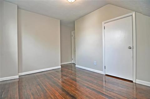 23 Delaware Ave, Warwick, RI 02888 photo 18