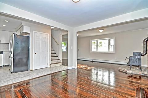23 Delaware Ave, Warwick, RI 02888 photo 7