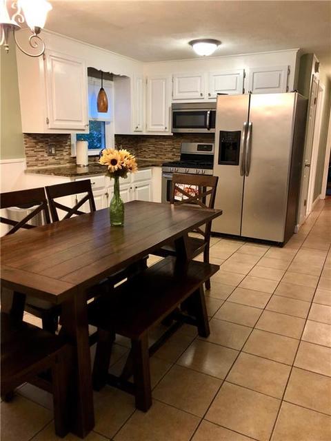 16 Elmhurst St, Warwick, RI 02889 photo 5