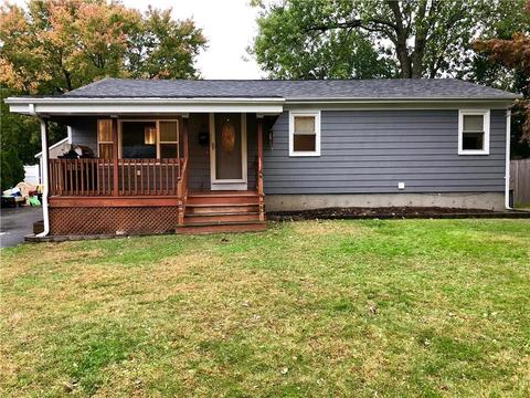 16 Elmhurst St, Warwick, RI 02889 photo 2