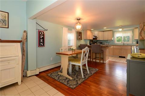 22 Third School St, Bristol, RI 02809 photo 11