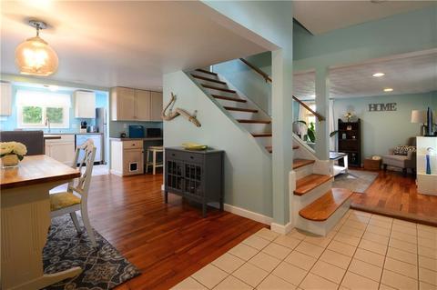 22 Third School St, Bristol, RI 02809 photo 10