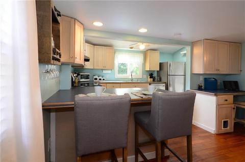 22 Third School St, Bristol, RI 02809 photo 12