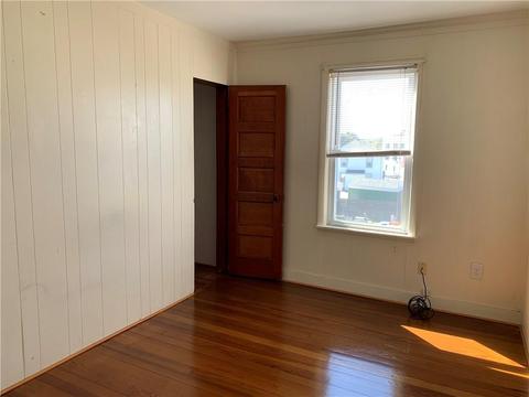 219 Crawford St, Woonsocket, RI 02895 photo 12