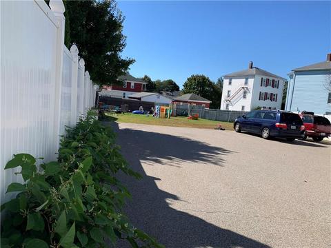 219 Crawford St, Woonsocket, RI 02895 photo 3
