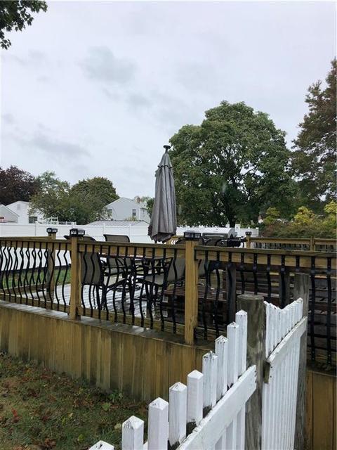 191 Vineyard Rd, Warwick, RI 02889 photo 4