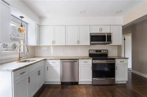 20 St Louis Ave, Woonsocket, RI 02895 photo 13