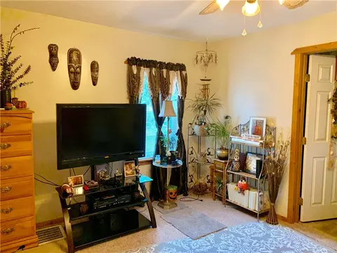 754 Grove St, Woonsocket, RI 02895 photo 10