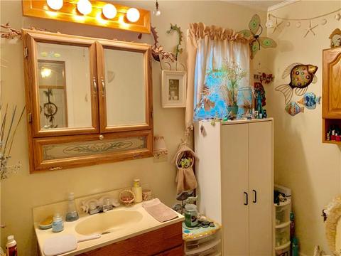 754 Grove St, Woonsocket, RI 02895 photo 12