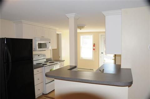 73 Pierce St, Westerly, RI 02891 photo 2