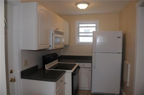 73 Pierce St, Westerly, RI 02891 photo 9