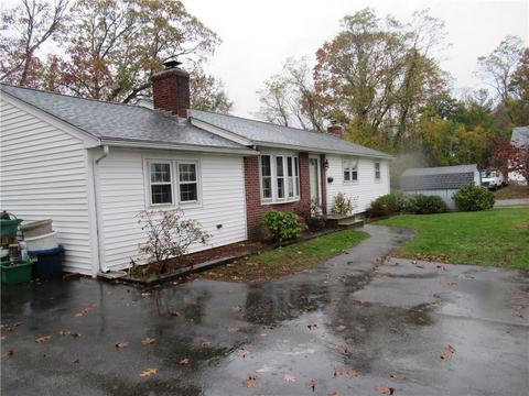 1 View Ave, Warwick, RI 02886 photo 3