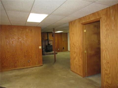 1 View Ave, Warwick, RI 02886 photo 17