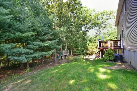 22 Timber Trl, Coventry, RI 02816 photo 38