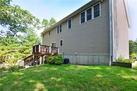 22 Timber Trl, Coventry, RI 02816 photo 37