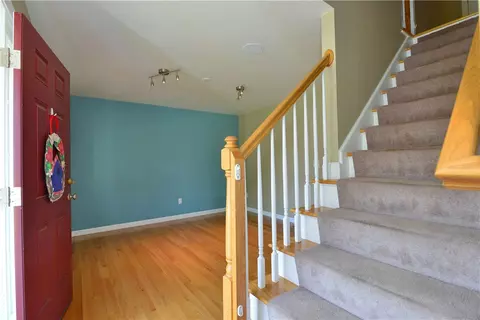 22 Timber Trl, Coventry, RI 02816 photo 6