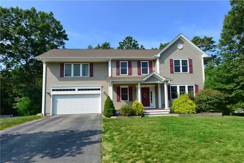 22 Timber Trl, Coventry, RI 02816 photo 2