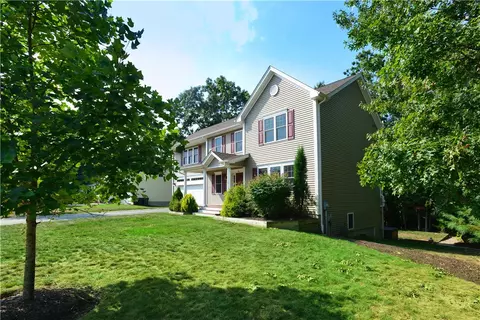22 Timber Trl, Coventry, RI 02816 photo 3