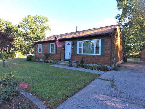 46 Overview Dr, Coventry, RI 02816 photo 2