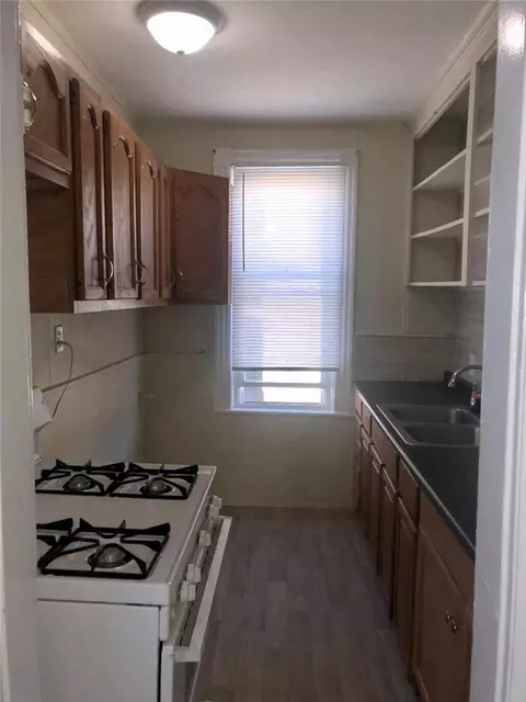 104 Cass Ave, Woonsocket, RI 02895 photo 7