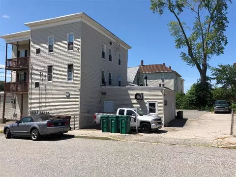 104 Cass Ave, Woonsocket, RI 02895 photo 4