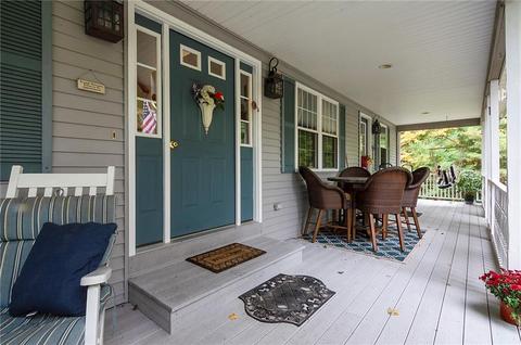 1883 Snake Hill Rd, Glocester, RI 02814 photo 2