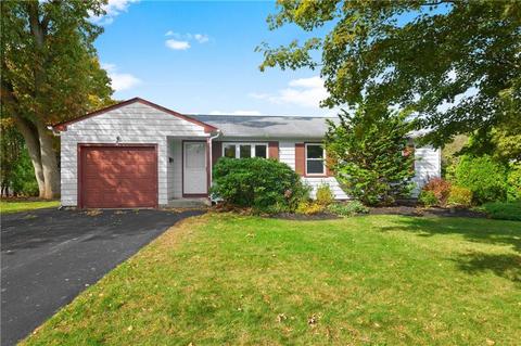 106 Grandview Ave, Woonsocket, RI 02895 photo 1