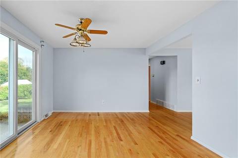 106 Grandview Ave, Woonsocket, RI 02895 photo 16