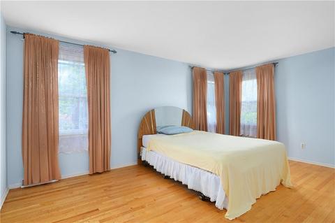 106 Grandview Ave, Woonsocket, RI 02895 photo 18