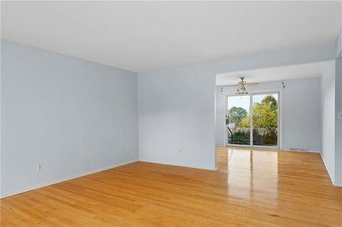 106 Grandview Ave, Woonsocket, RI 02895 photo 11
