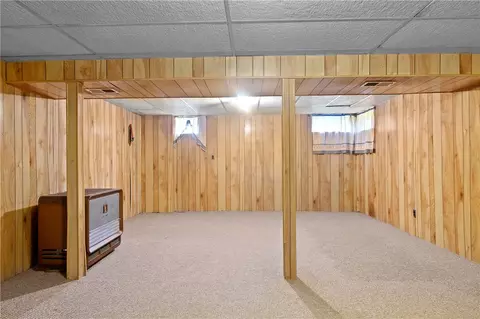 106 Grandview Ave, Woonsocket, RI 02895 photo 27