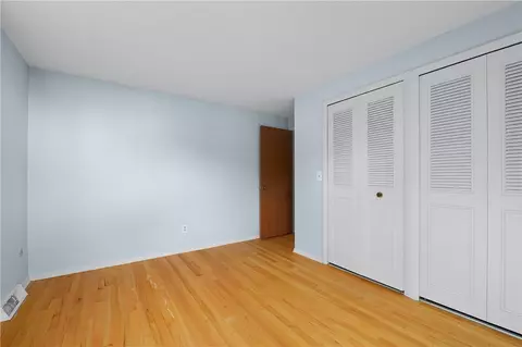 106 Grandview Ave, Woonsocket, RI 02895 photo 21