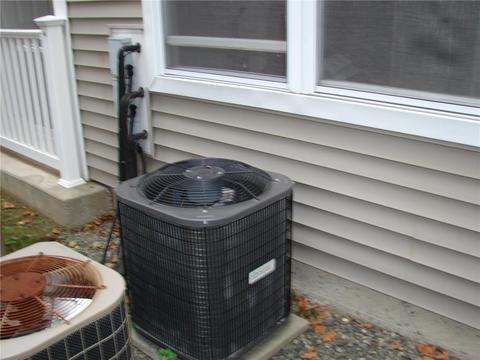 86 Mill St #304, Woonsocket, RI 02895 photo 6