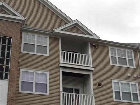 86 Mill St #304, Woonsocket, RI 02895 photo 2