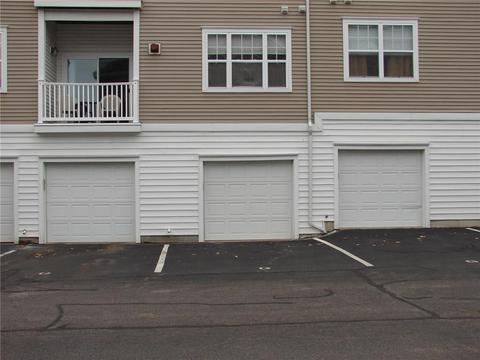 86 Mill St #304, Woonsocket, RI 02895 photo 4
