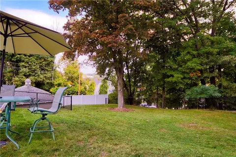 787 Bernon St, Woonsocket, RI 02895 photo 30