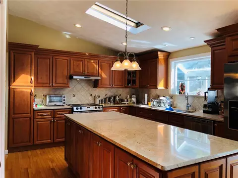 119 Johnson Blvd, Coventry, RI 02816 photo 2