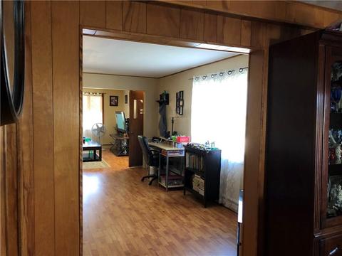 182 Arnold Rd, Coventry, RI 02816 photo 4