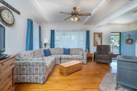 45 Brinton Ave, Warwick, RI 02889 photo 6
